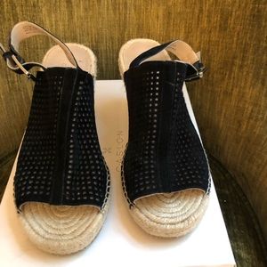 Caslon Sutton sling back mule in black.